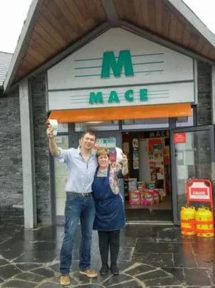 v-irlandskomu-seli-prodano-lotereyniy-bilet-z-vigrashem-v-2-mln-yevro