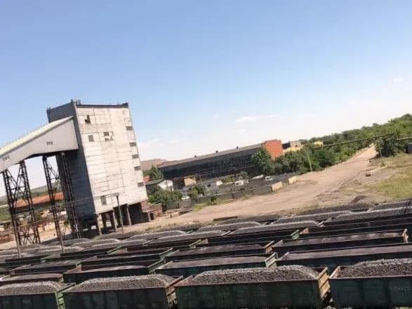 avdiyivskiy-koksokhim-na-mezhi-zupinki-direktor