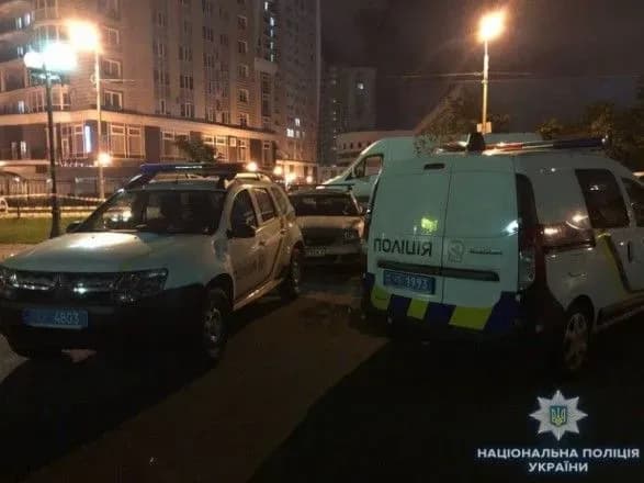 strilyanina-v-kafe-na-oboloni-postrazhdalomu-zrobili-operatsiyu