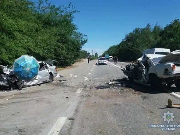 ne-vporavsya-z-keruvannyam-troye-lyudey-zaginuli-cherez-dtp-na-zaporizhzhi