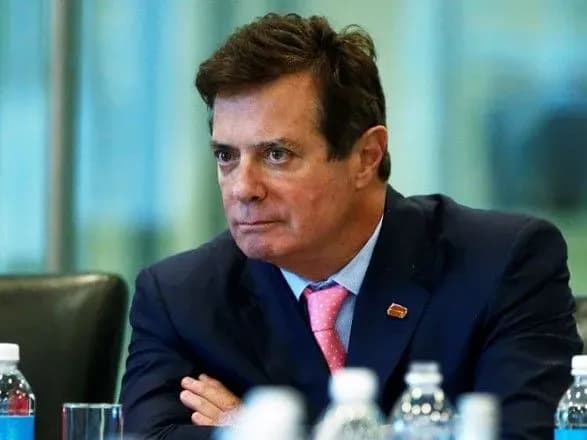 bloomberg-manafort-u-2010-rotsi-vkazav-u-deklaratsiyi-scho-zaborguvav-deripastsi-10-mln-dolariv