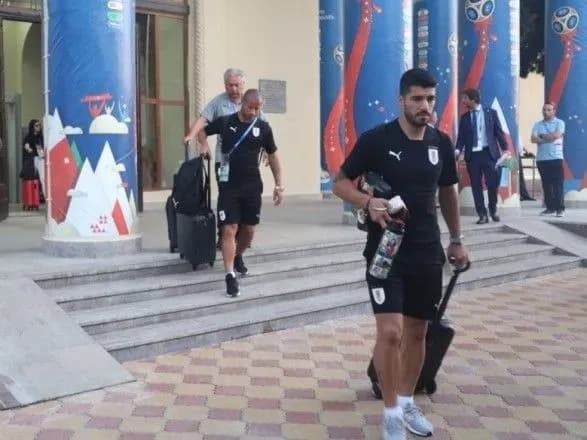 pyat-valiz-zbirnoyi-urugvayu-zabuli-v-aeroportu-nizhnogo-novgoroda