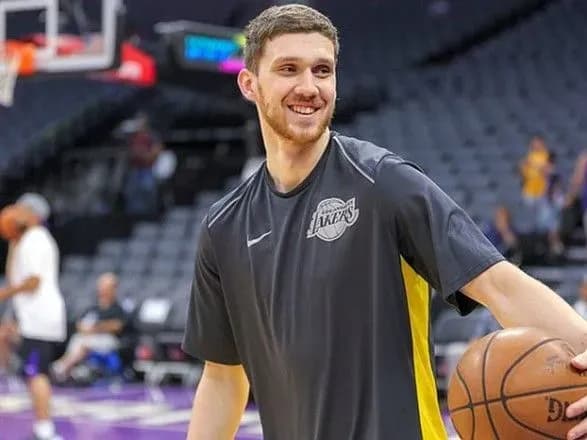 basketbolist-leykers-viraziv-gotovnist-dopomogti-ukrayini-u-vidbori-do-chs-2019