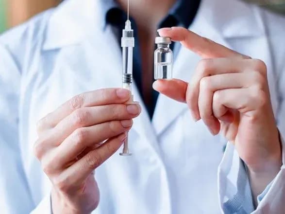 vaktsin-dlya-ditey-nemaye-navit-u-privatnikh-klinikakh-stolitsi