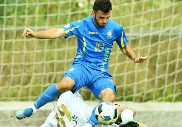 yunatska-zbirna-ukrayini-probilasya-u-pivfinal-chye-z-futbolu