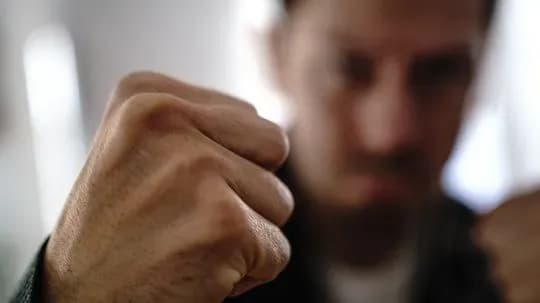 na-khersonschini-revnivets-namagavsya-zarubati-supernika-lodorubom