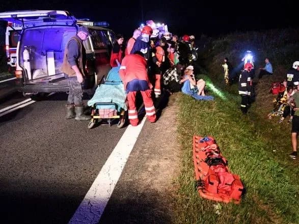 dtp-z-ukrayintsyami-v-polschi-vodiya-avtobusa-areshtuvali-na-tri-misyatsi