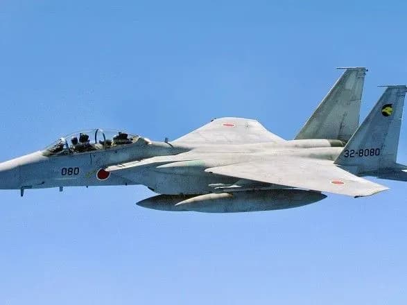 zhinka-vpershe-stala-pilotom-v-povitryanikh-silakh-samooboroni-yaponiyi