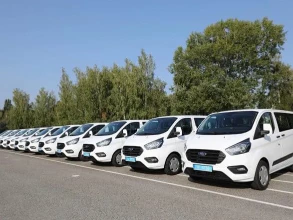 posolstvo-ssha-peredalo-mvs-spetsavtomobili