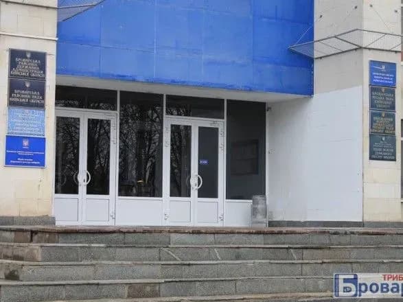 u-brovarskiy-rayderzhadministratsiyi-viyavili-khabarnika