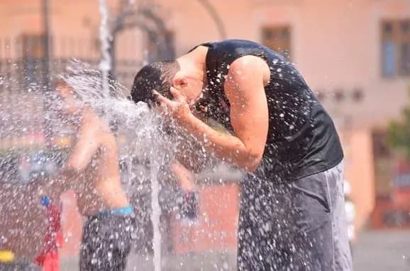 ukrayinu-zavtra-nakriye-speka