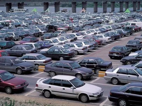 naftogaz-prodast-na-auktsionakh-22-zastarili-avtomobili