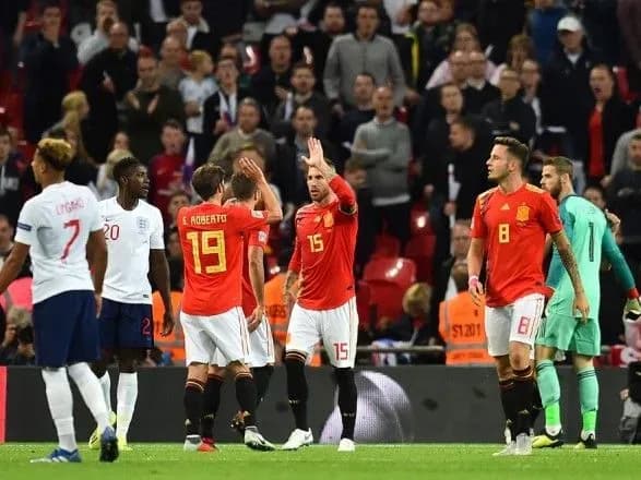 ispantsi-zavoyuvali-minimalnu-gostovu-peremogu-nad-angliyeyu-v-lizi-natsiy