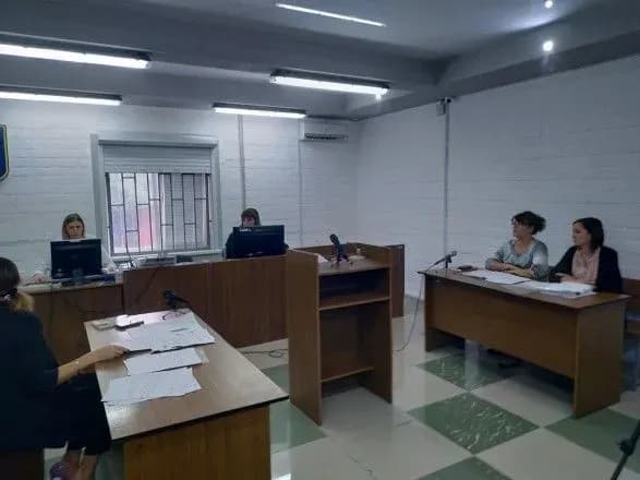 strilyanina-po-dityakh-na-mikolayivschini-pidozryuvanogo-vzyali-pid-vartu