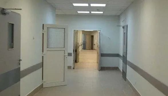 moz-u-psikhlikarni-iz-suvorim-naglyadom-nezakonno-trimali-inozemtsiv