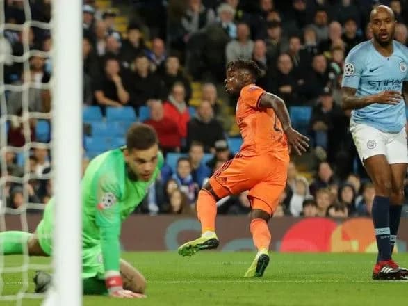 manchester-siti-bez-zinchenka-postupivsya-lionu