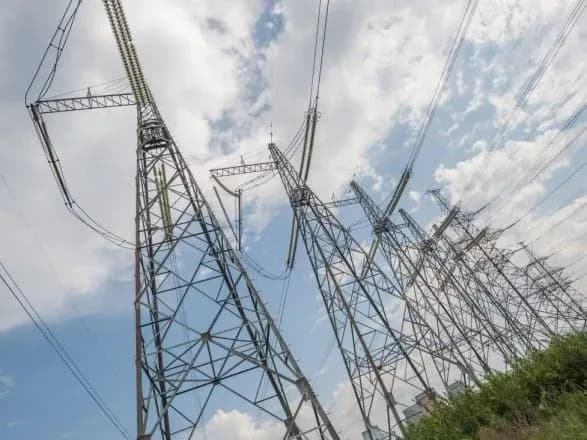 negoda-zalishila-bez-svitla-205-mist-i-sil-v-ukrayini