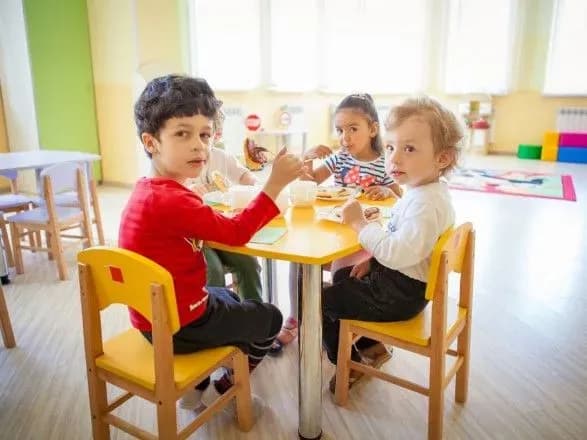 voda-z-krinitsi-ta-pichne-opalennya-kontroleri-rozpovili-pro-sanitarniy-stan-ukrayinskikh-ditsadkiv