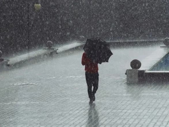 sinoptik-poperedila-pro-ryasni-opadi-do-kintsya-roku