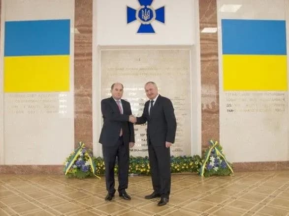 ukrayina-i-spoluchene-korolivstvo-zoseredyatsya-na-protidiyi-rozvidtsi-rf