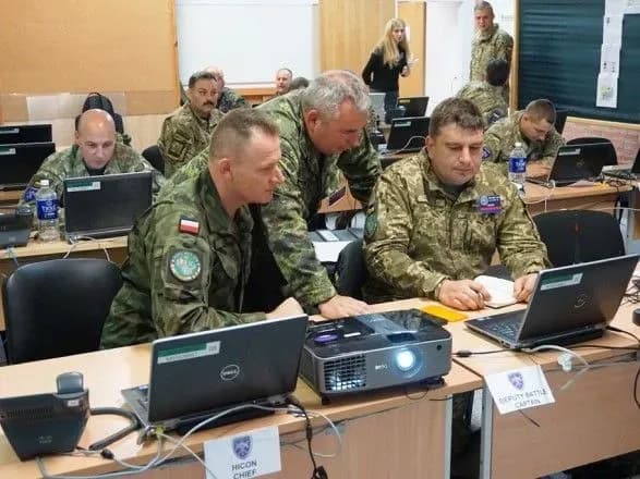 pochalasya-aktivna-faza-navchannya-klenova-arka-2018