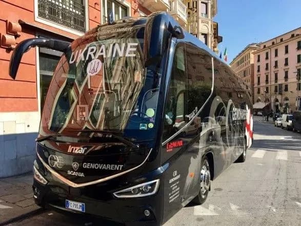 zbirna-ukrayini-z-futbolu-pribula-do-italiyi