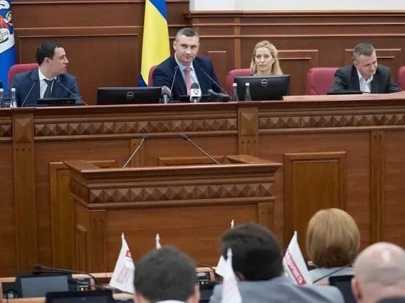 klichko-mi-ne-dopustimo-zatyaguvannya-pitannya-muzeyu-na-poshtoviy-ta-ruynatsiyi-znakhidok