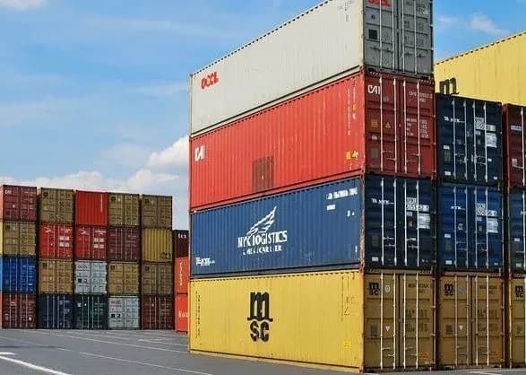 ukrayina-zbilshila-prodazh-svoyeyi-produktsiyi-do-ssha-mayzhe-na-32