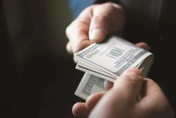 pravookhorontsi-z-2014-roku-zatrimali-127-pratsivnikiv-viyskkomativ-za-khabari-matios