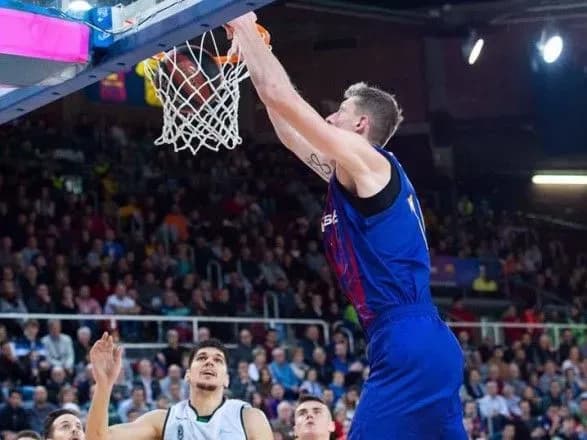 ukrayinskiy-tsentroviy-oformiv-rezultativniy-vistup-za-bk-barselona