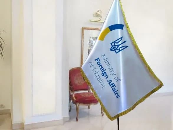 posol-ugorschini-zavershiv-kadentsiyu-v-ukrayini