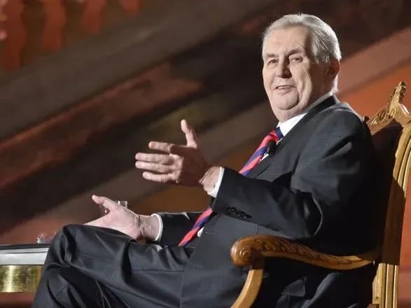 prezident-chekhiyi-zayaviv-scho-skandal-navkolo-babisha-ne-stvoryuye-zagrozu-uryadu-krayini