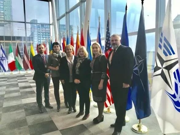 ukrayinski-parlamentari-zaprosili-predstavnikiv-kanadi-do-sposterezhennya-za-viborami-2019