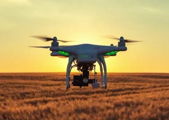 razom-iz-traktorami-u-spisok-kompensatsiyi-s-g-tekhniki-khochut-vklyuchiti-droni