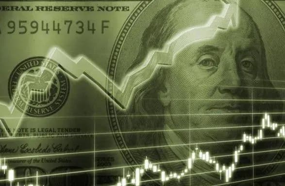 ukrayinskiy-finsektor-otsinili-na-triyechku