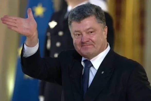 poroshenko-khoche-abi-u-polititsi-bulo-bilshe-zhinok