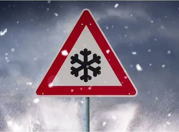 ukrayinu-nakriyut-silni-khurtovini