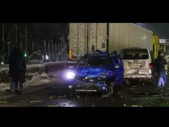 u-politsiyi-utochnili-sered-postrazhdalikh-u-dtp-na-odeskiy-trasi-ye-ditina