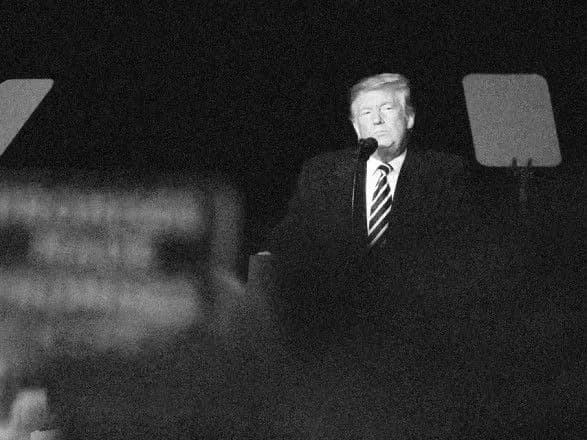 tramp-uniknuv-sluzhbi-u-vyetnami-vikoristovuyuchi-zvyazki-svogo-batka-zmi