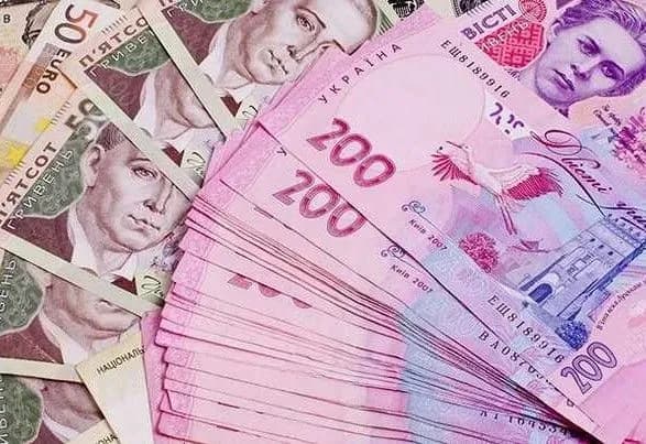 banki-skorotili-borgi-z-refinansuvannya-pered-nbu-na-10