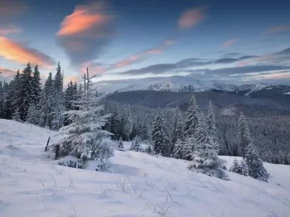 u-ivano-frankivskiy-oblasti-znayshli-zablukalogo-turista