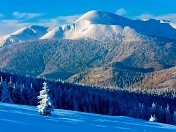 zhinka-z-ditinoyu-znikli-na-kurorti-v-karpatakh