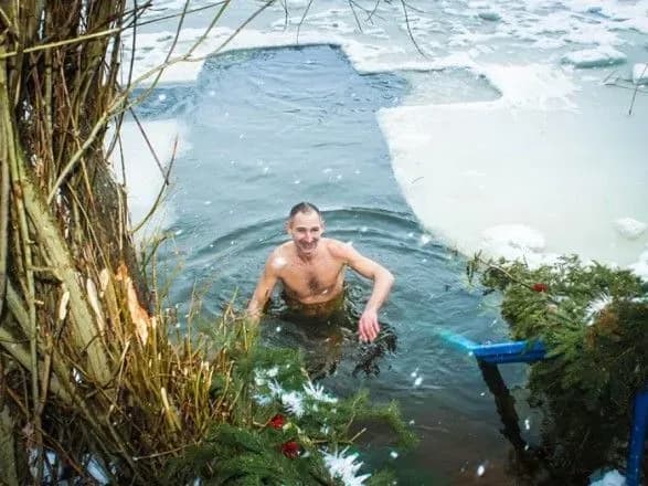 medik-poradiv-yak-pidgotuvatis-do-zanuryuvannya-v-opolonku