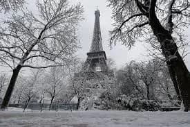 frantsiyu-nakrila-snigova-burya