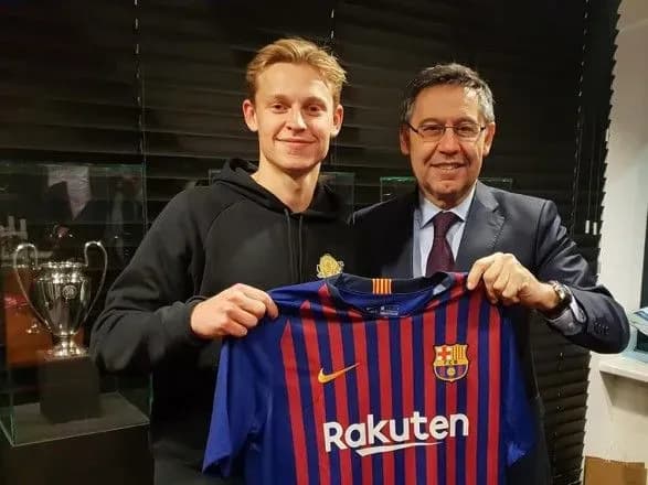 barselona-za-75-mln-yevro-oformila-transfer-futbolista-ayaksu