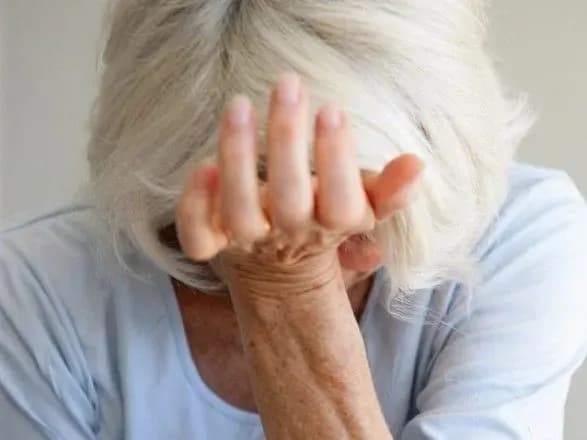 shakhrayi-vidurili-u-pensionerki-vsi-yiyi-zaoschadzhennya