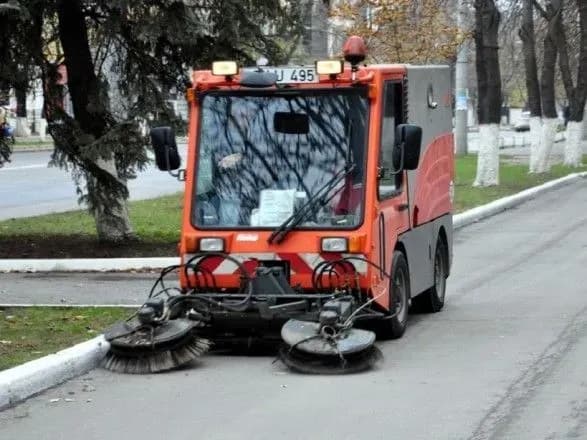 direktor-komunalnogo-pidpriyemstva-vkrav-groshi-cherez-nedbalist-svogo-kolegi