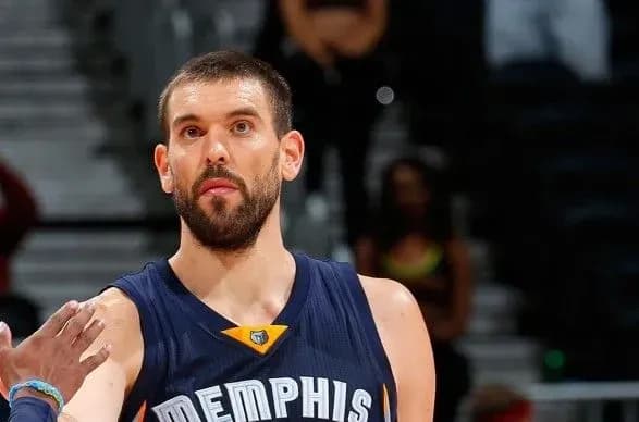 bk-memfis-obminyav-chempiona-svitu-gazolya-v-inshiy-klub-nba