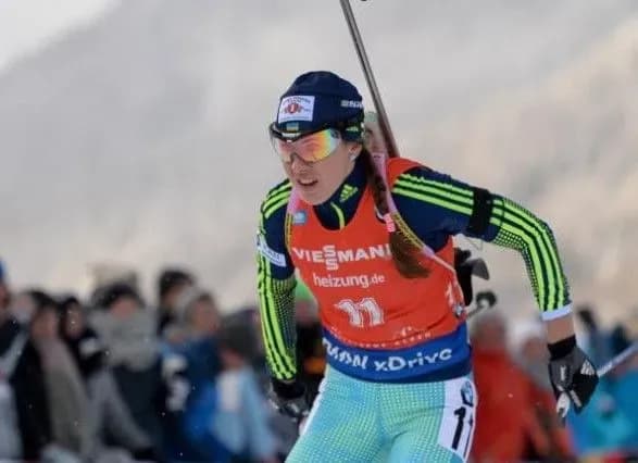 zbirna-ukrayini-potrapila-do-kvitkovoyi-tseremoniyi-estafeti-ks-z-biatlonu