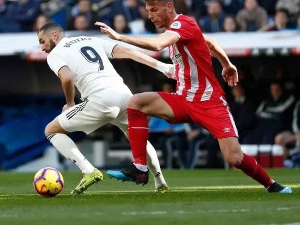 zhirona-perervala-peremozhnu-seriyu-realu